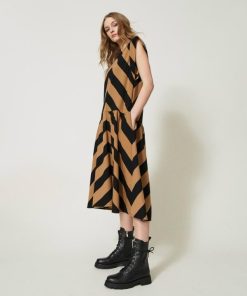 Sageandstitch.shop0d2ae12f95 3