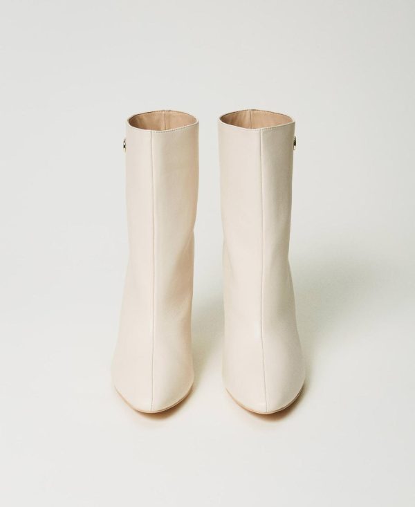 Sageandstitch.shop55242be749 4