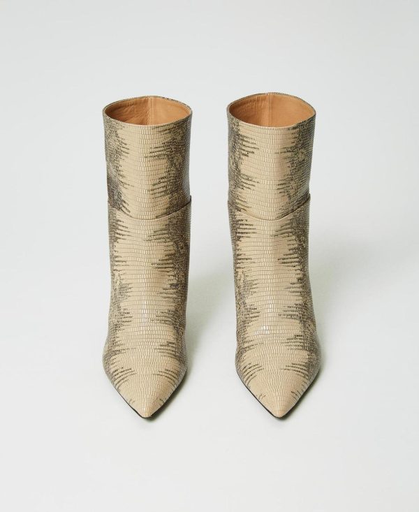 Sageandstitch.shop56390e0806 4