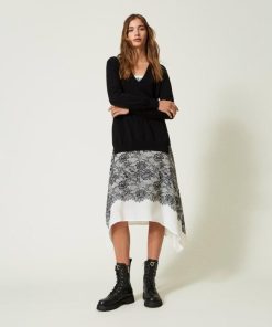 Sageandstitch.shop6bc3a651c0 1